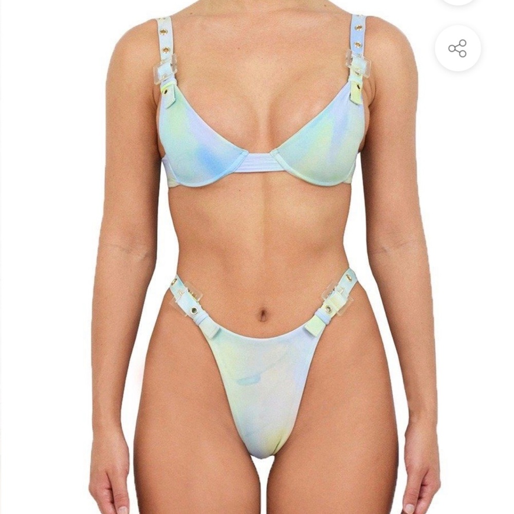 NWT Heart of Sun bikini set
